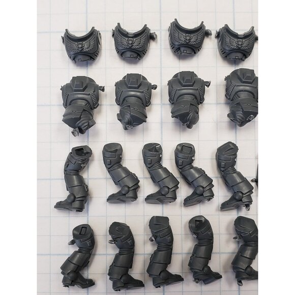 Warhammer 40k Space Marine Bits Primaris Intercessor Torso & Legs Set x5 - Picture 2 of 3